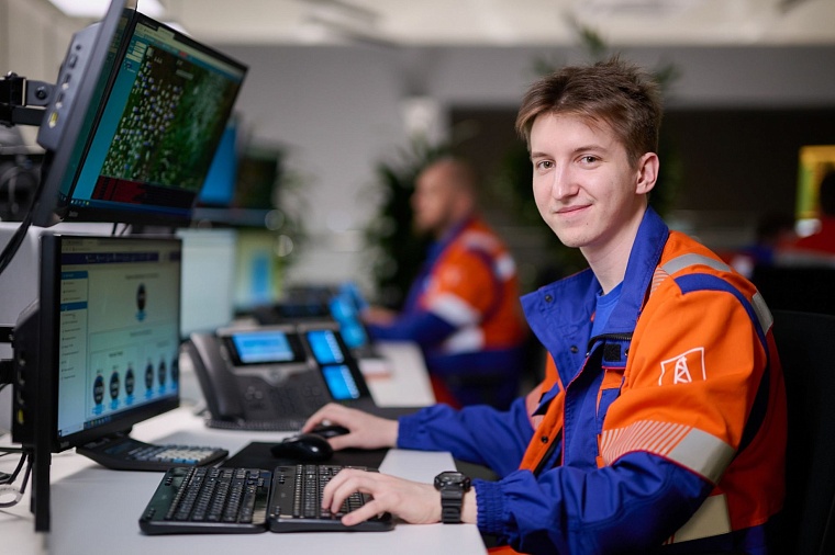 Все больше школьников выбирают колледжи и рабочие профессии