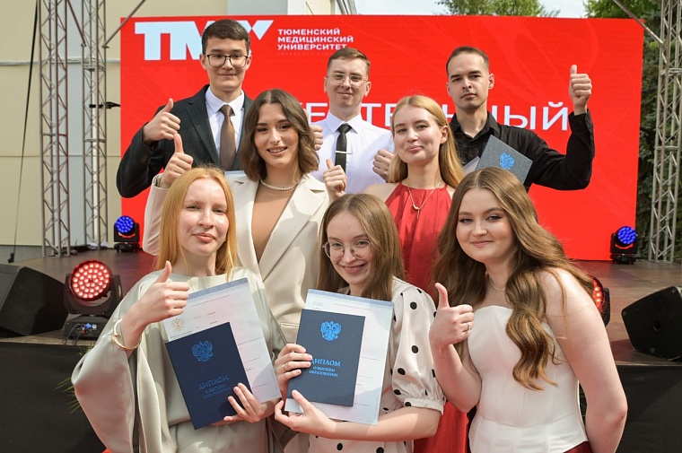 Больше ста целевиков пополнят ряды врачей Тюменской области
