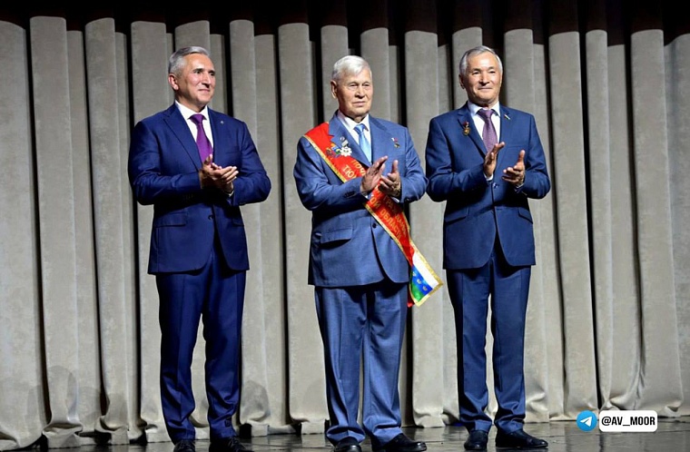 Александр Моор: Тюменская область продолжает укреплять позиции