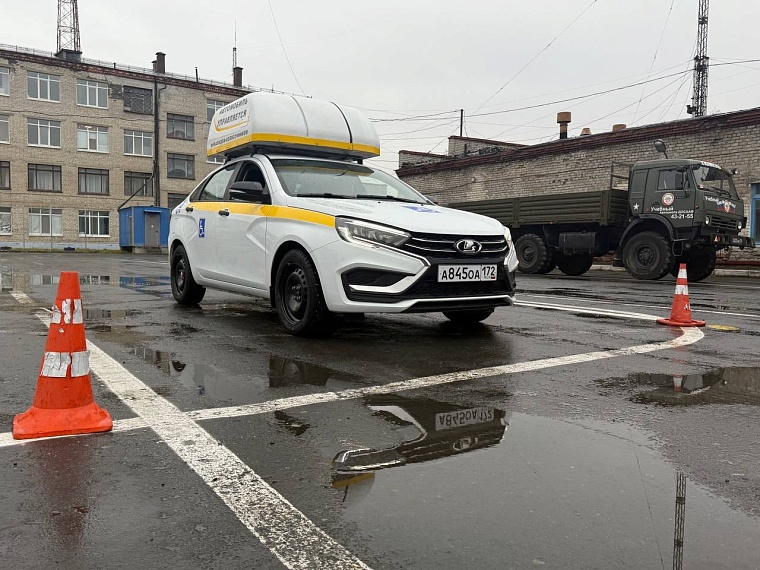В Тюмени ветеранов СВО с инвалидностью бесплатно обучат вождению спецмашин