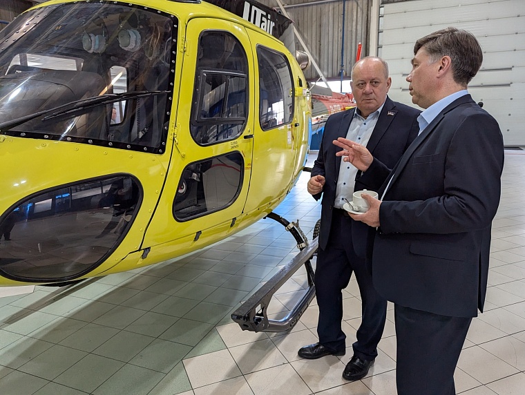 Тюменские депутаты высоко оценили работу предприятия «ЮТэйр-Инжиниринг»