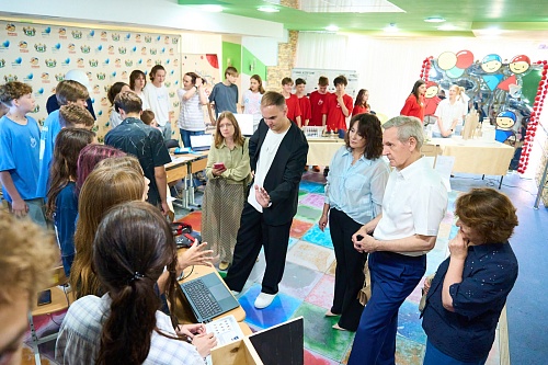 Электроролики взамен громоздких самокатов юные инженеры представили в «Ребячьей республике»