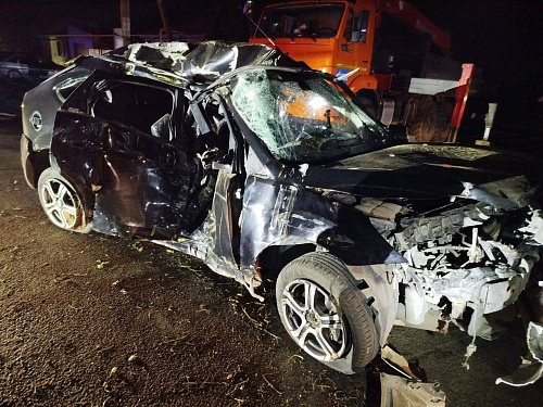 В нелепой аварии в Тюменской области погибла 17-летняя девушка