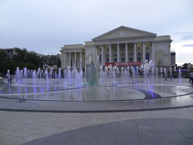 Актеры ТБДТ выступили в защиту уволенного руководства