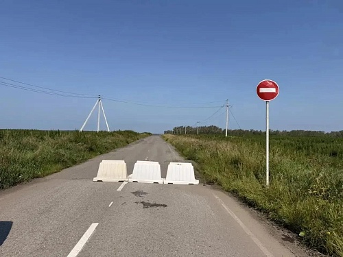 В Тюменском округе из-за паводка перекрыта автодорога Кулаково — Каменка
