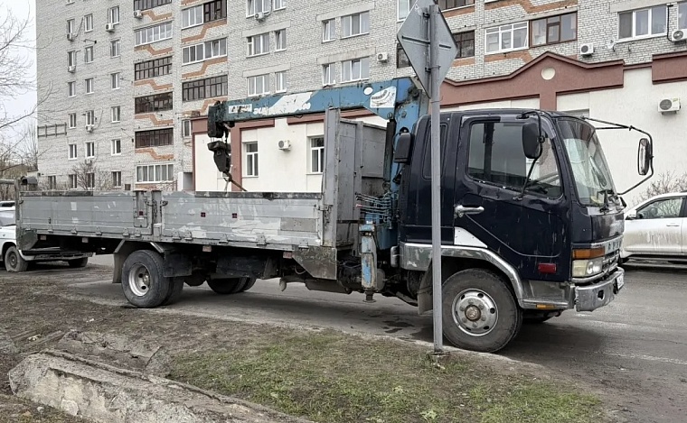 В Тюмени нашли новорожденную девочку в полотенце, возбуждено уголовное дело