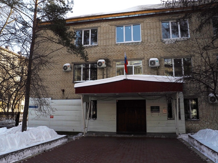 С вышки — в небо: десантники-пожарные Тюменской области начали подготовку к сезону