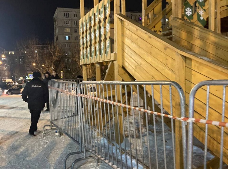 После инцидента с горкой в Тюмени проверят безопасность детских площадок