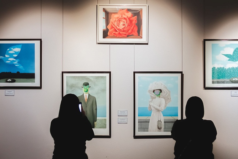 Выставку "Рене Магритт. Вероломство образов" в Тюмени продлили до 8 февраля