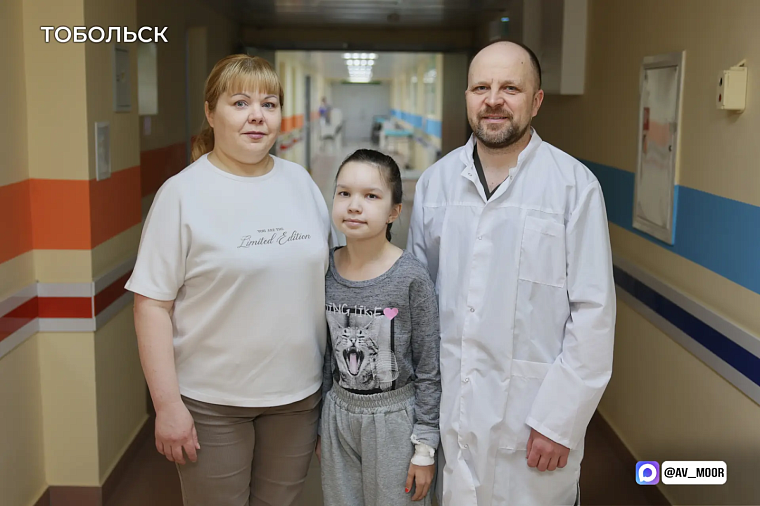 Александр Моор поблагодарил тобольских врачей за спасение девочки с редкой врожденной аномалией