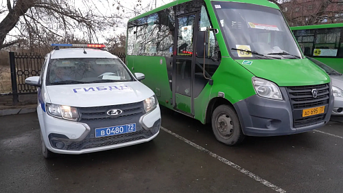 Тюменская Госавтоинспекция устроила массовую проверку автобусов и маршруток