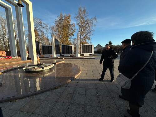 В Тюмени  на двух площадях зазвучали памятные мелодии