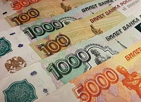 За упавший на первоклассницу турник со школы в Тюменской области взыскали 100 тысяч рублей
