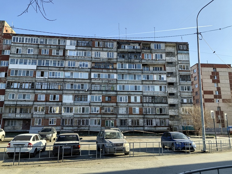 Глава Тюмени Максим Афанасьев прокомментировал ситуацию в многоэтажке, где обрушился балкон