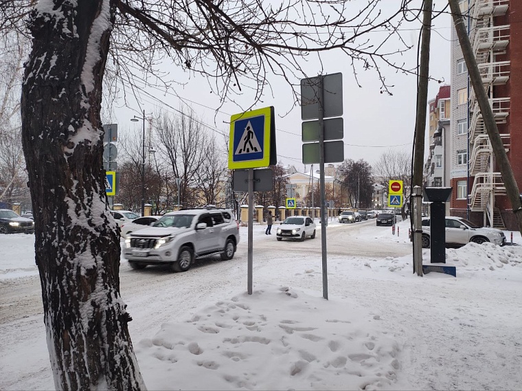 Начало демократии, ее конец и наводка на клады: на что еще скромно намекнет улица Урицкого в Тюмени