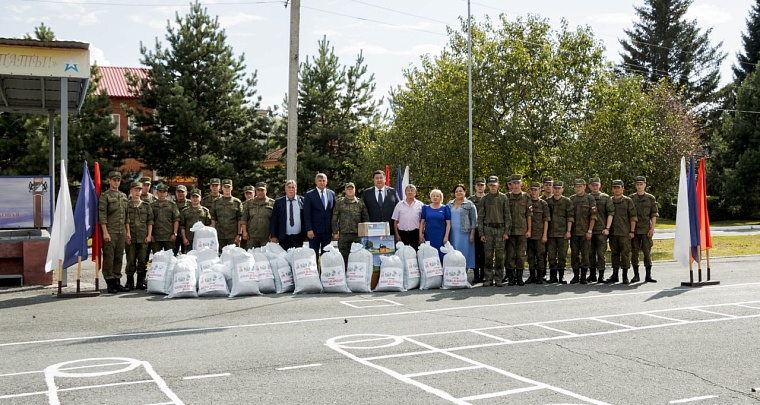 На СВО отправят гуманитарную помощь, собранную на казахском празднике Курултай в Ишимском округе