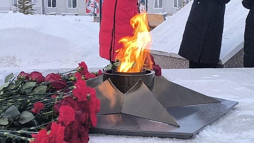 Вечный огонь в Большом Сорокино Тюменской области перевели на газ