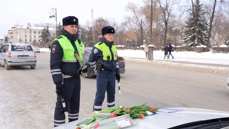 Андрей Миллер сообщил о рекордных штрафах на выходных и призвал соблюдать ПДД в праздники