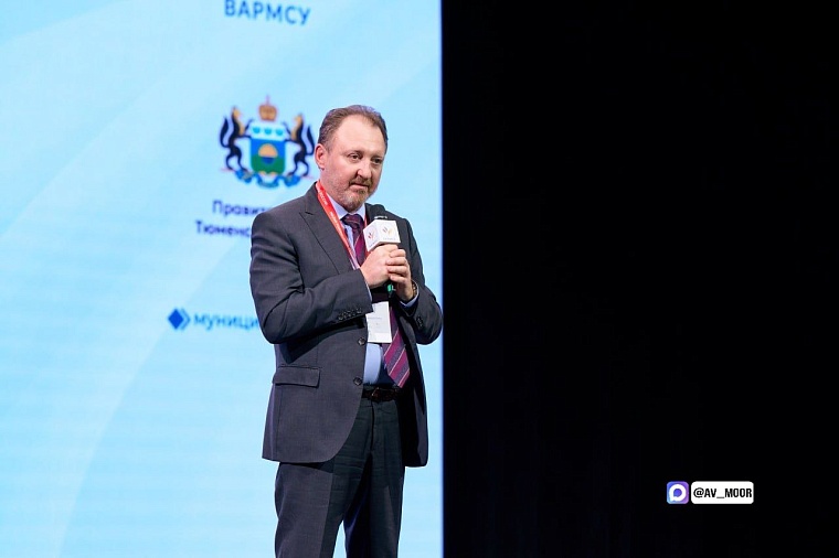 Александр Моор: Когда городская среда развивается гармонично, растут и экономика, и уровень комфорта для людей