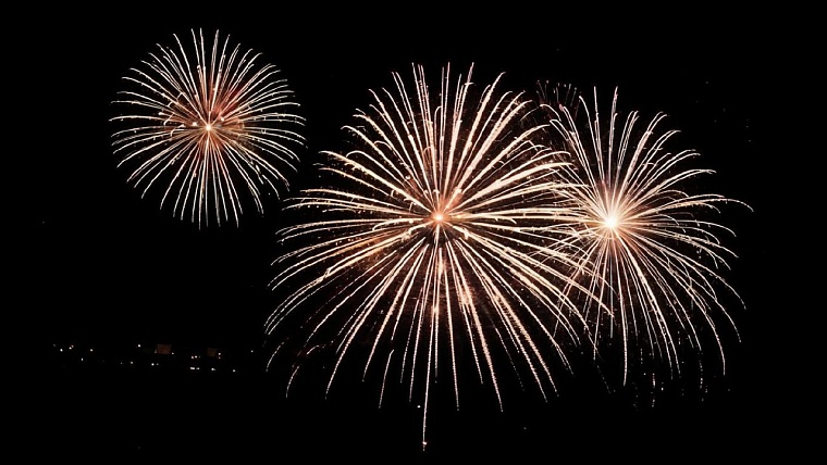 В Бузулуке квартира загорелась из-за салюта