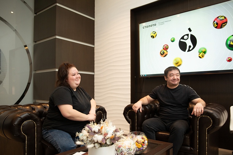 Тюменская семья на выигранный миллион поедет по городам России