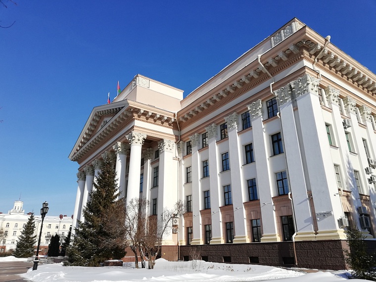 Советская симметрия и дома не по адресу: чем примечательна улица 8 Марта в Тюмени