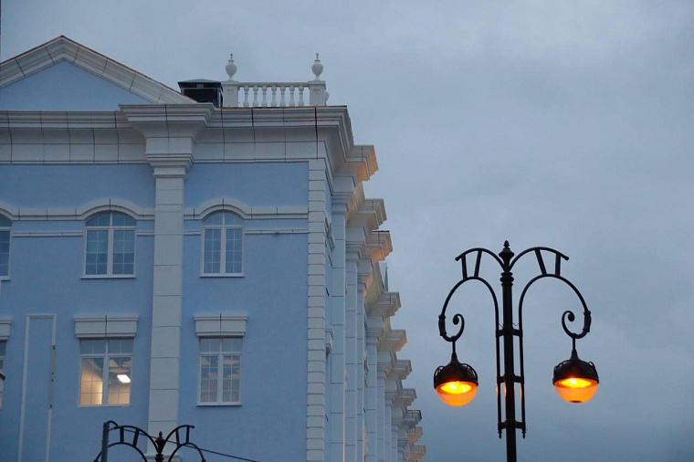 Тюменцы могут пожаловаться на тусклый свет на улице