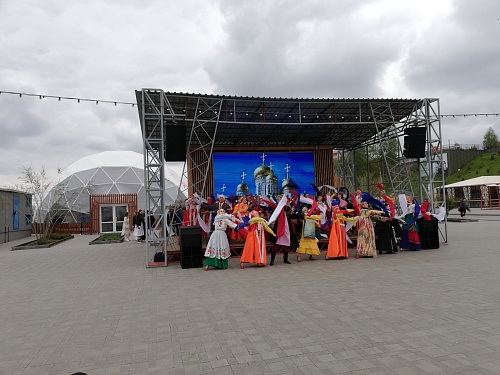 В Тюмени открылся фестиваль для абитуриентов "Территория возможностей"
