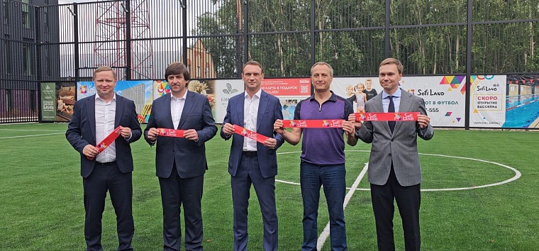 В Тюмени открыли новый футбольный стадион