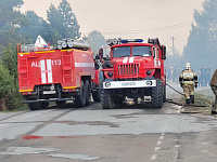 Пожар в Богандинском уничтожил несколько домов и пилораму