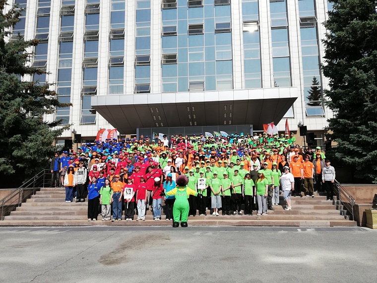 Стартовало «Трудовое лето», посвященное героям Тюменской области