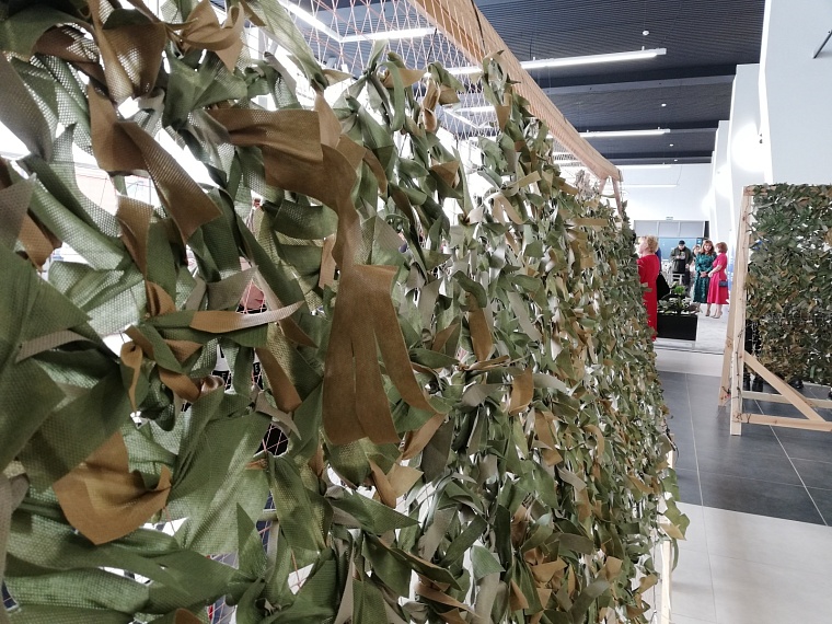 Тюменцы изготовили для бойцов СВО тысячу комплектов «сухого душа»