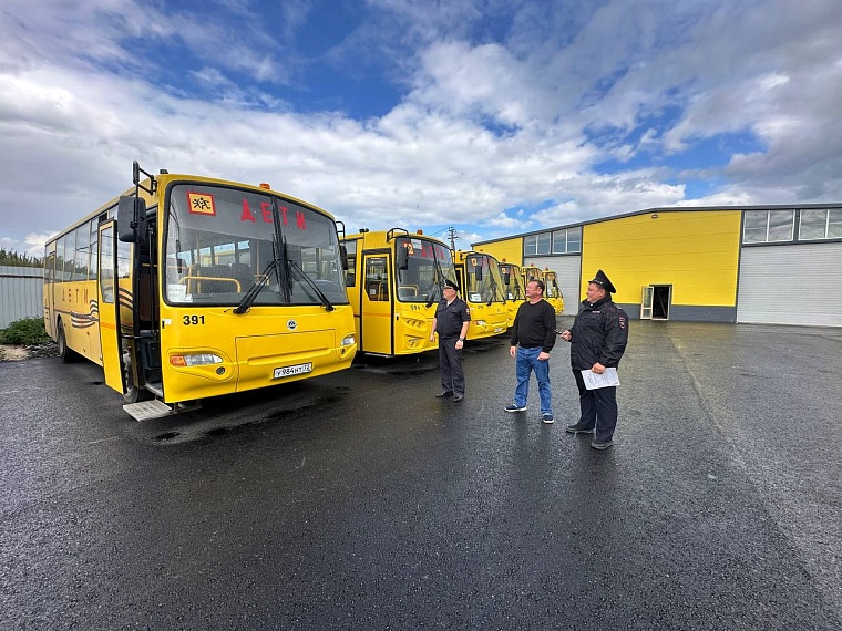 В Тюменской области перед учебным годом проверяют весь школьный транспорт