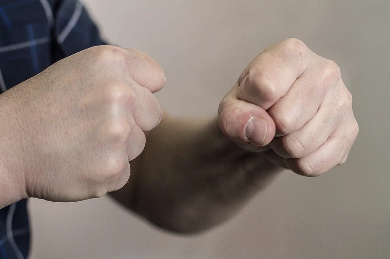 Задержан мужчина, ударивший девушку в Тюмени после отказа познакомиться