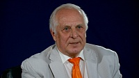 Леонид Иванов, журналист, заслуженный работник культуры РСФСР, с 1983 по 1986 - главный редактор редакции информации Тюменского областного телерадиокомитета