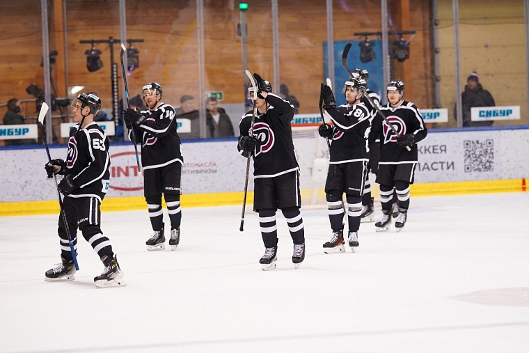 Тюменский ХК «Рубин» стартует в последней выездной серии матчем с одним из лидеров