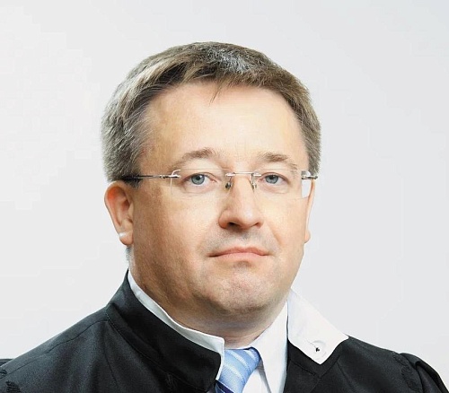 В Тюмени умер судья в почетной отставке Иван Елфимов