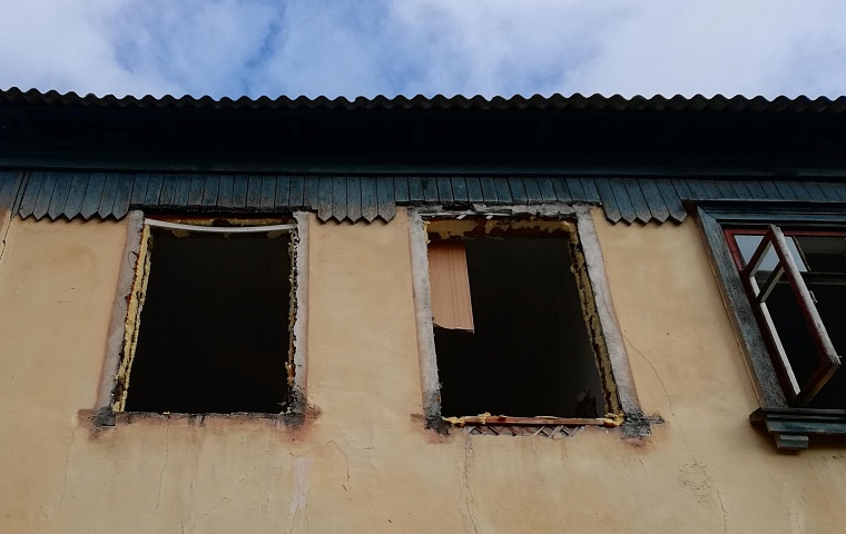 Александр Бастрыкин вступился за тюменку, которая живет в холодном аварийном доме