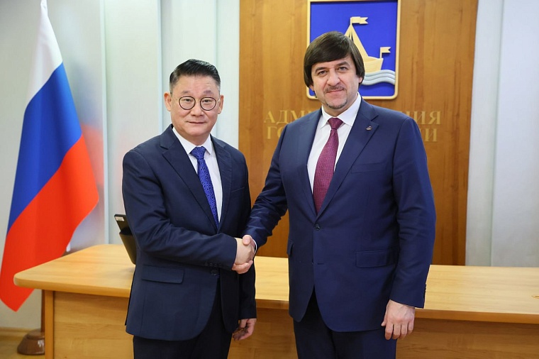 Тюмень и Китай: от 35-летия побратимских связей - к новым совместным проектам