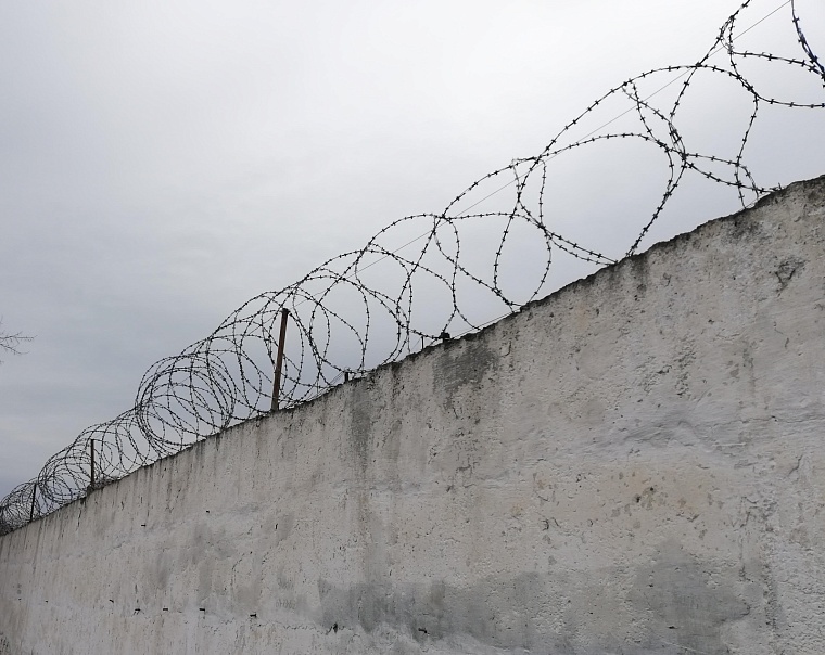 В Тюмени два брата за убийство родственника получили более 30 лет лишения свободы