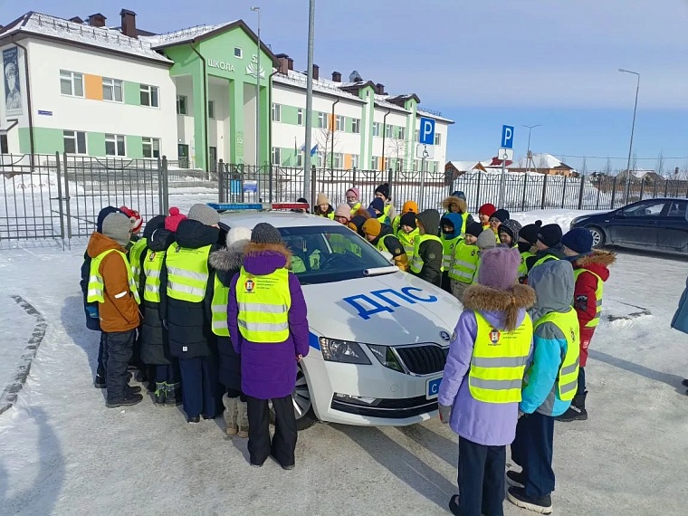 Тюменские автоинспекторы проведут для школьников «весенние уроки безопасности»