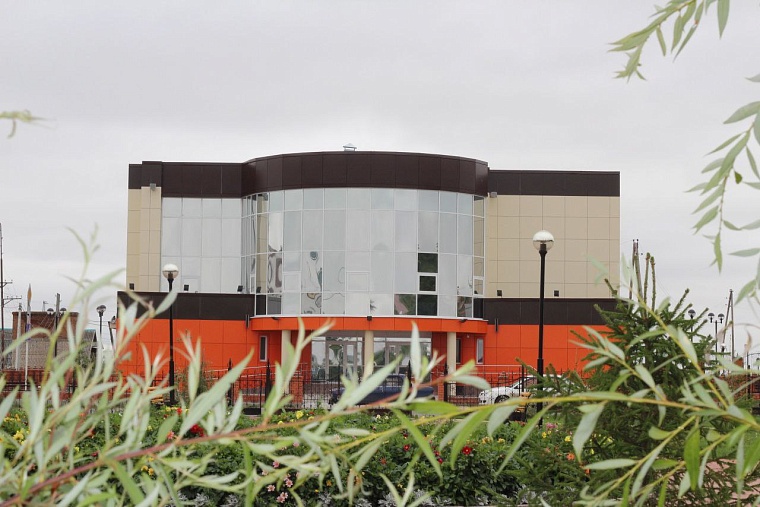 Жители Новоселезнево Тюменской области будут смотреть новинки кино в родном селе