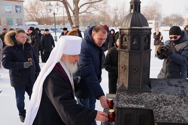 В Тобольске увековечили память утраченного храма, связанного с судьбами Николая II и Петра Ершова