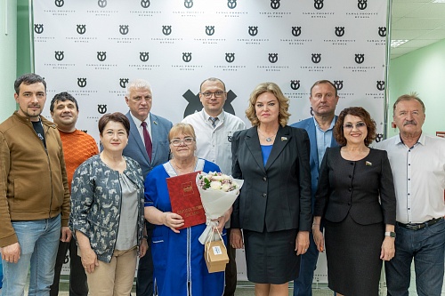 Депутаты Тюменской областной думы и парламента Ямала провели выездное заседание в Салехарде