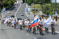 Тюменцы посвятили велопробег Герою Советского Союза Ивану Федюнинскому