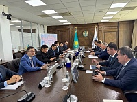 Александр Моор встретился с руководством ключевых компаний топливной промышленности Казахстана