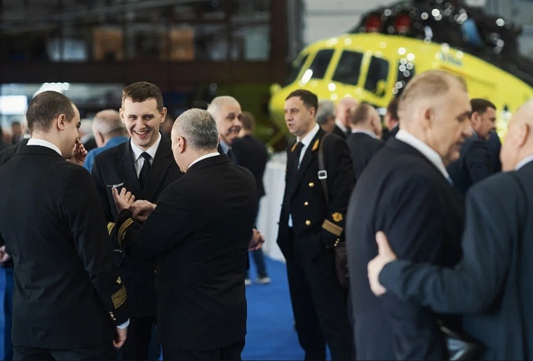 Легендарный Ми-26 и история покорения неба: «ЮТэйр» отметил тройной праздник