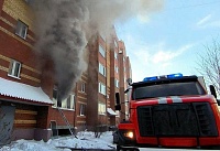 Во время пожара в высотке на Игримской погиб человек