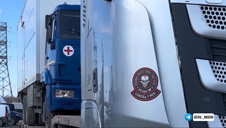 Подразделению в зоне СВО, где служат тюменцы, передали передвижной медицинский пункт на базе КамАЗа