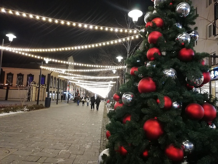 Тюмень в ожидании Нового года и снега